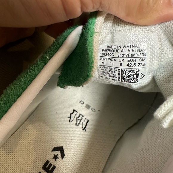 Used - Picture 3 of 3